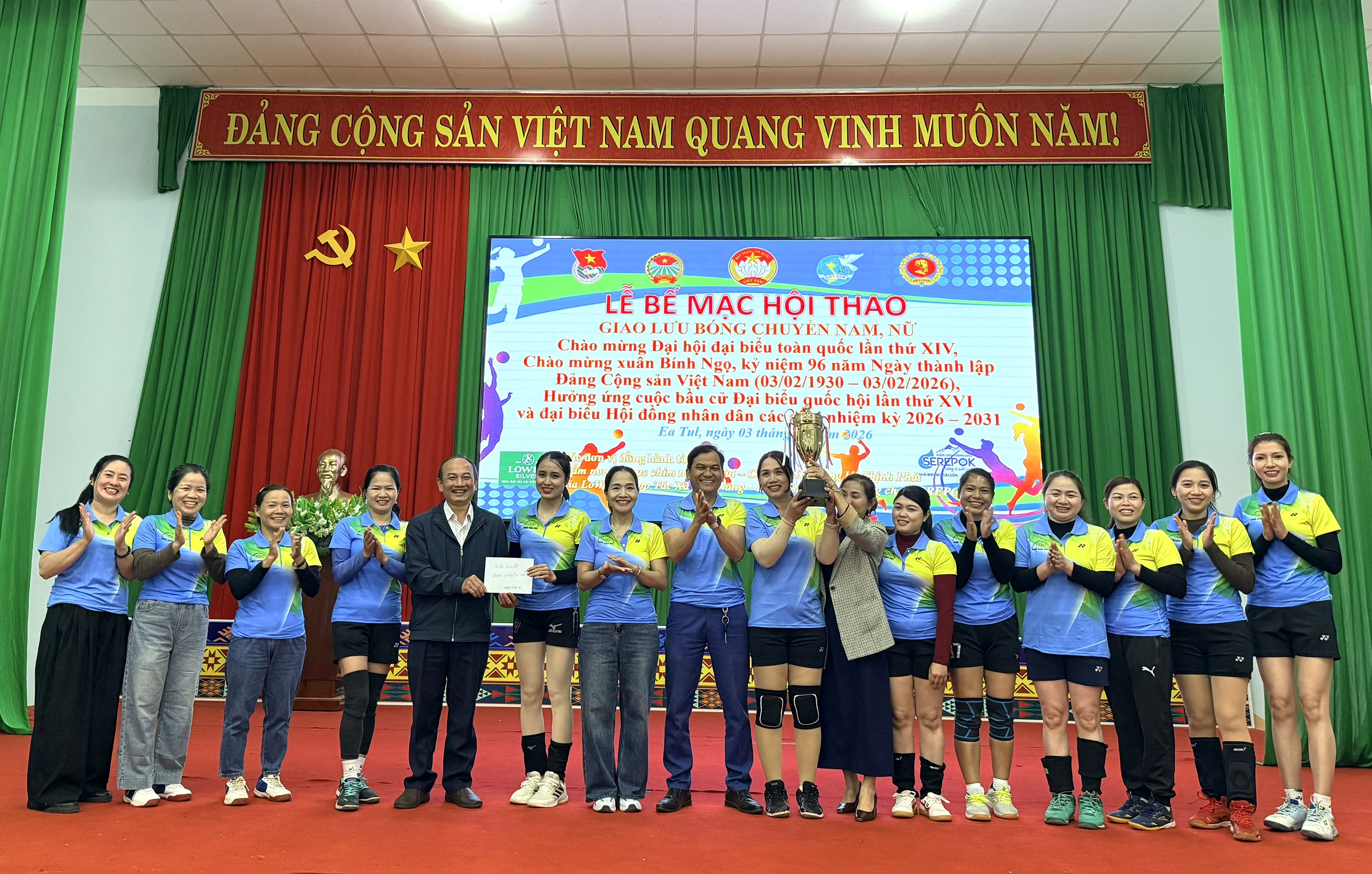 z7497130699294_39a2c08b506de42ee81326385a73ab11