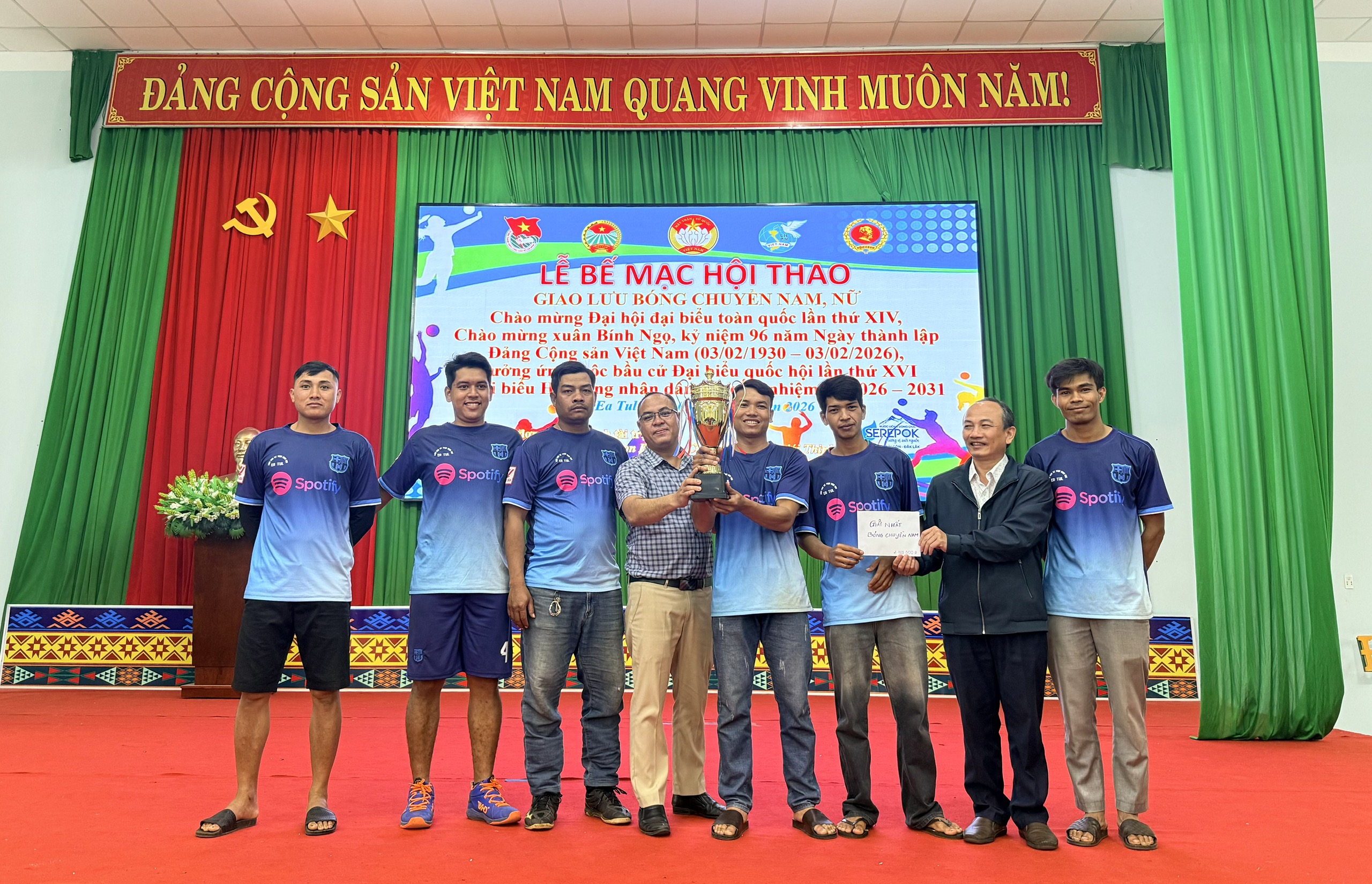 z7497130935656_c709635a6b94c2ac412af190a91b6057