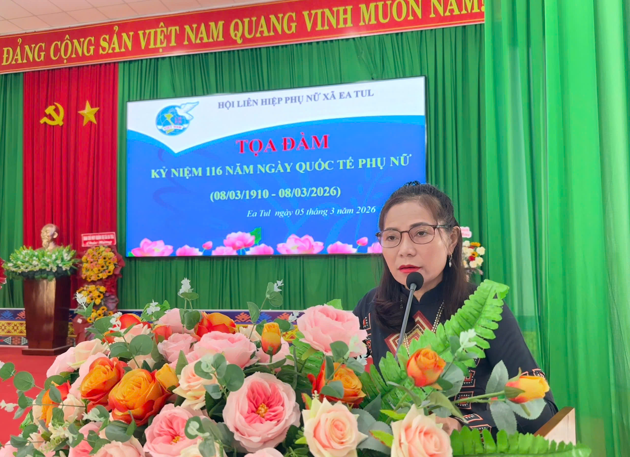 Hội LHPN xã Ea Tul tọa đàm kỷ niệm Ngày Quốc tế Phụ nữ 8/3