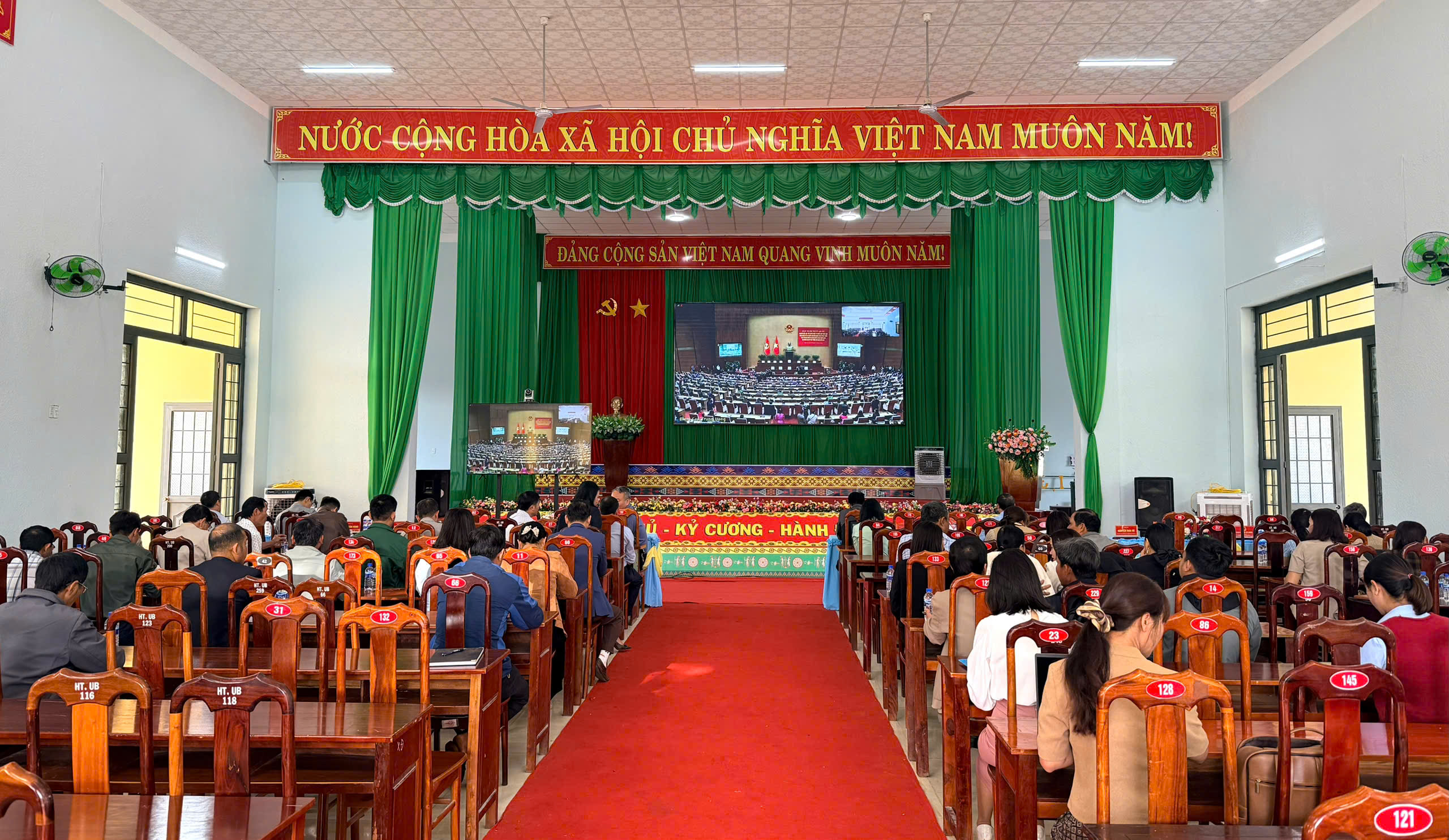 z7561874405942_9f80b28ae19964a5d833c9602598bffc