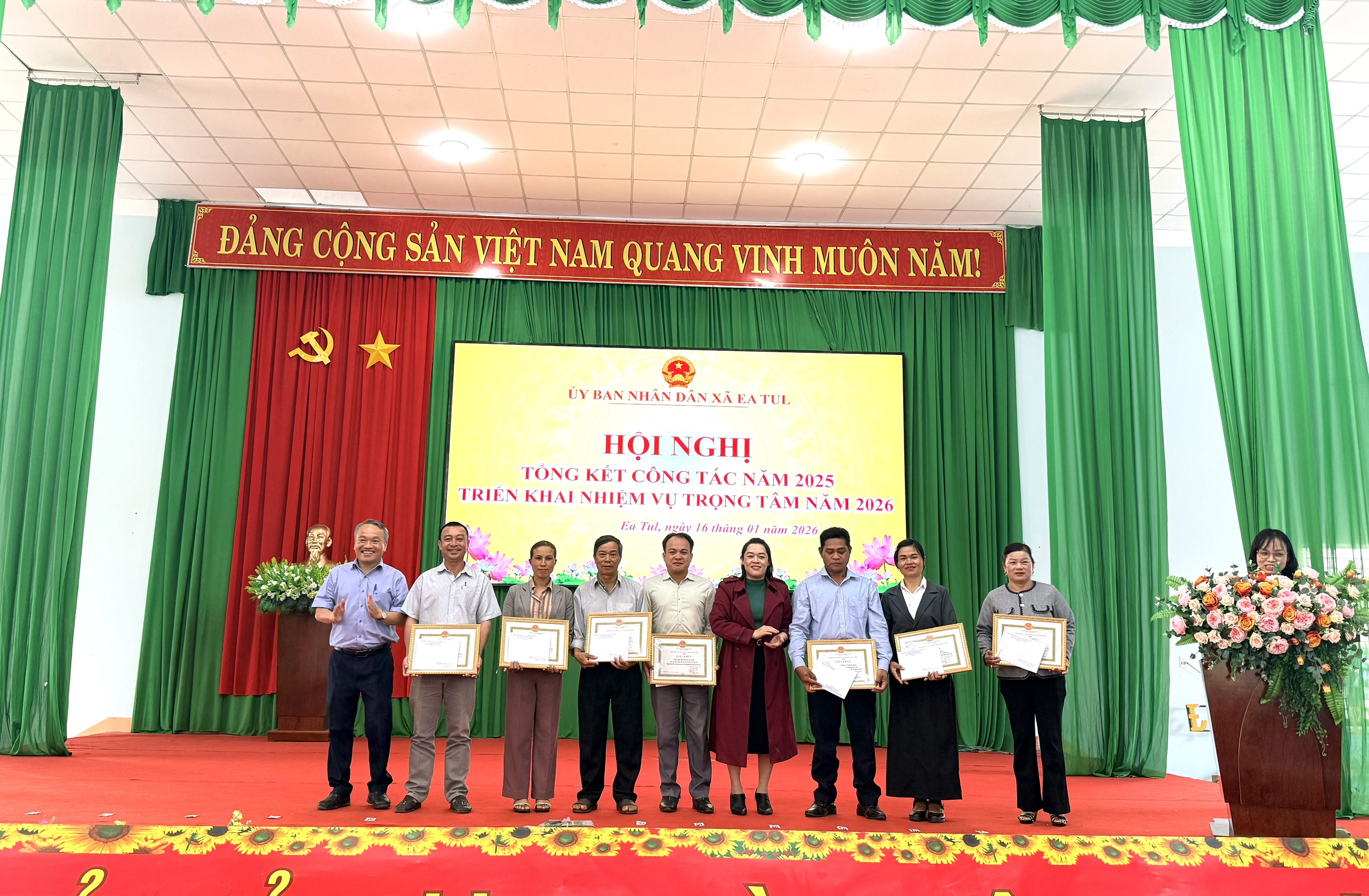 z7437264981189_38a5c5394689ccb252e3ed7cd3600c0b