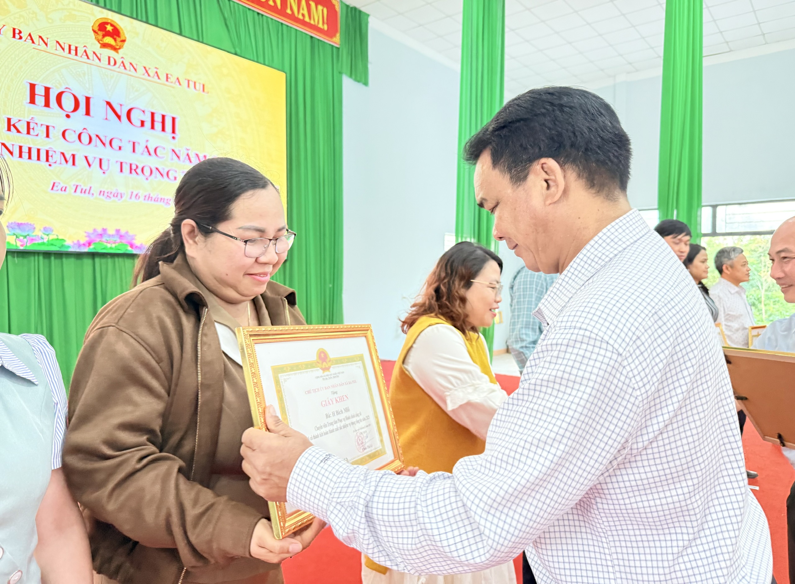 z7437265056479_85d1079346732f307d4efbdfbc280a93