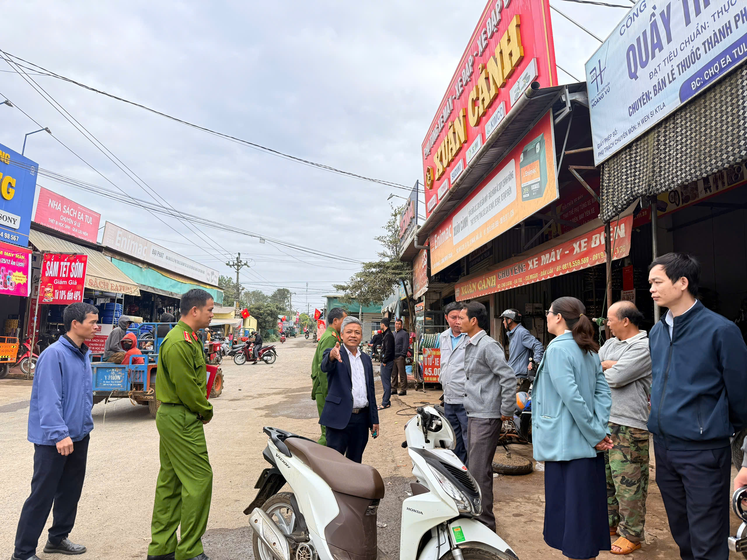 Xã Ea Tul ra quân đảm bảo PCCC và trật tự giao thông