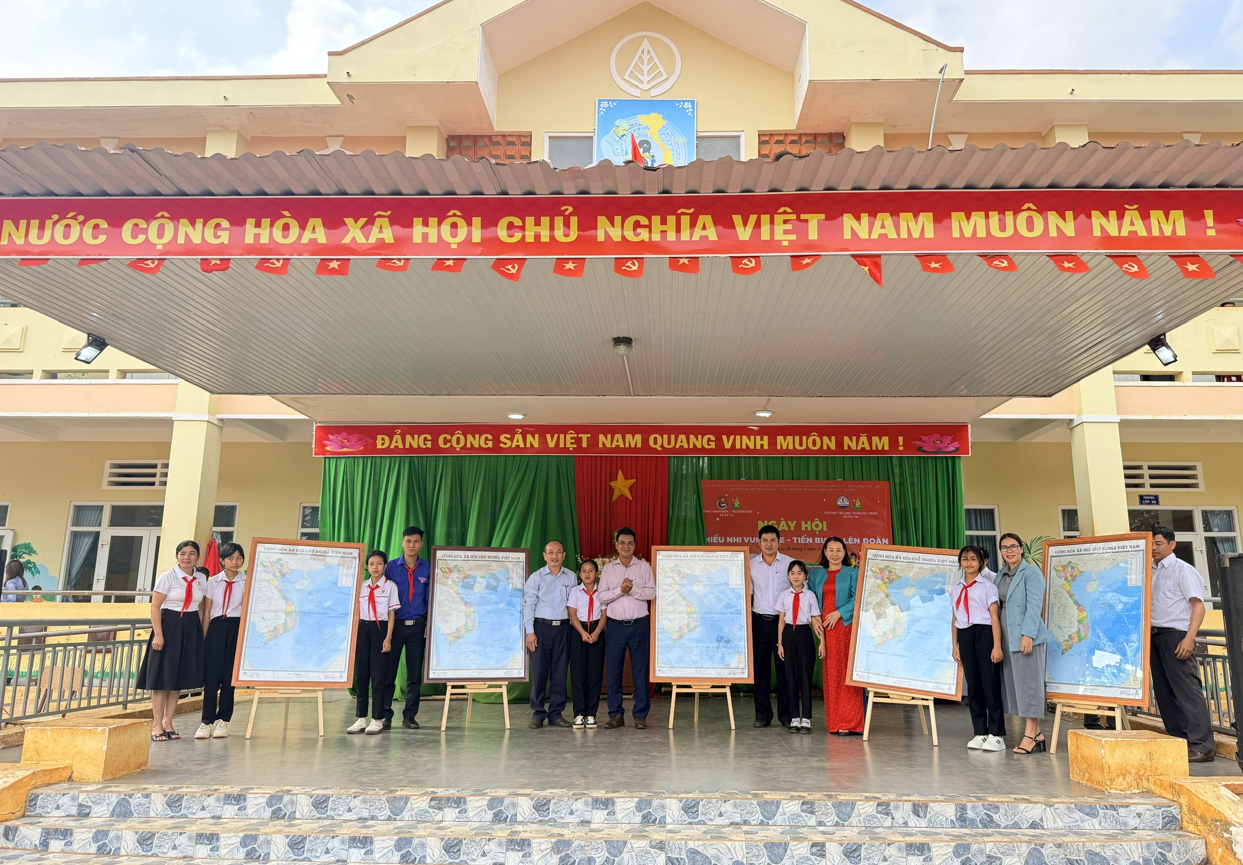 Xã Ea Tul tổ chức Ngày hội “Thiếu nhi vui khỏe – Tiến bước lên Đoàn”